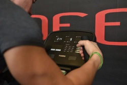 Rower Treningowy Elektromagnetyczny Pionowy BRX 9500 LED AppReady 3.0 Easy Acces Toorx Fitness