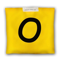 Woreczek gimnastyczny z literką O - szkolny Akson