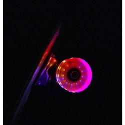 Deskorolka Plastikowa 22 cale Enero Niebieska Led