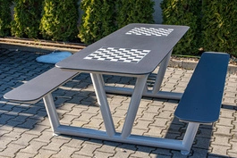 Stół Piknik z nadrukiem gier szachy