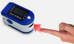 Medyczny PULSOKSYMETR napalcowy pulsometr