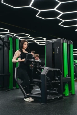 Maszyna na plecy UR-U032 2.0 - UpForm