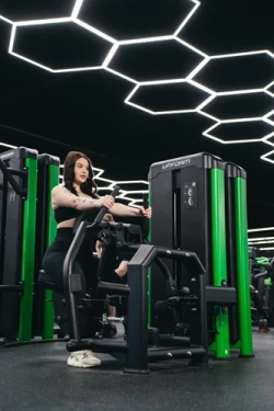 Maszyna na plecy UR-U032 2.0 - UpForm