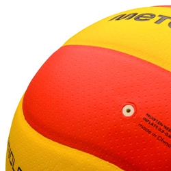 Piłka siatkowa Meteor Chili PU