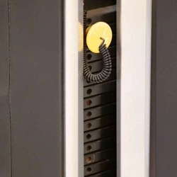 Maszyna do wyciskania na barki ze stosem Bauer Fitness PLM-612