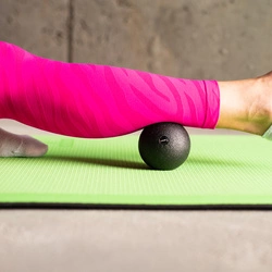 Pojedyncza piłka do masażu HMS 8 cm BLM01