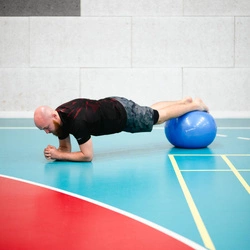 YB01N 55CM BLUE PIŁKA GIMNASTYCZNA HMS